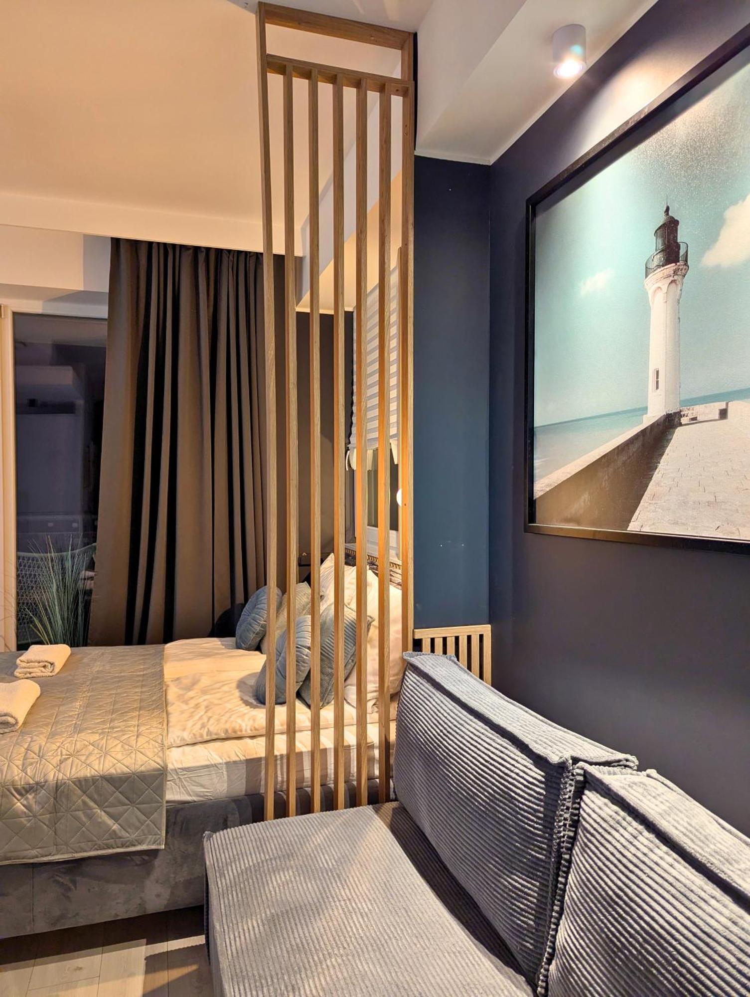 Apartment White Suite, 50 Meters To Beach, 10th Floor, Beautiful View, Baltic Dziwnówek